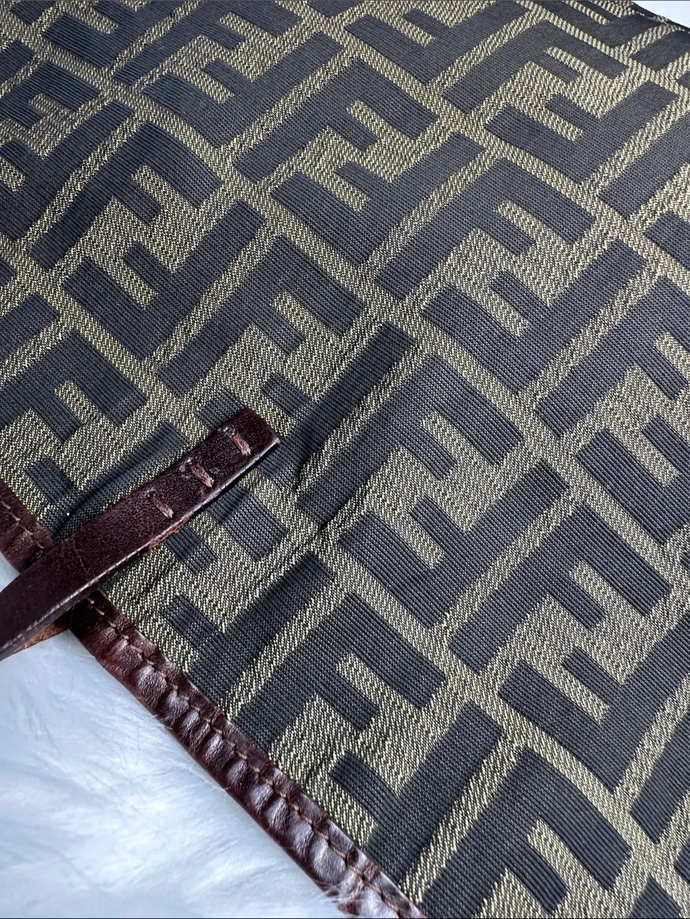 Fendi approximate measurements